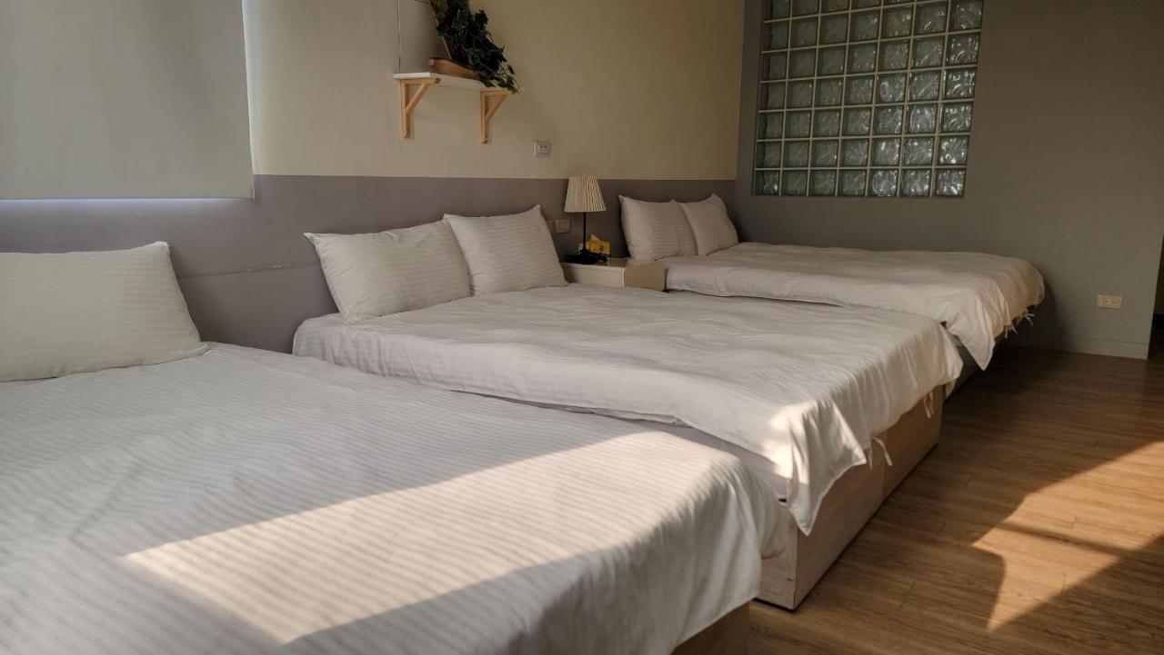 Sleepie Muti-Minsu Center Apartamento Kaohsiung Exterior foto